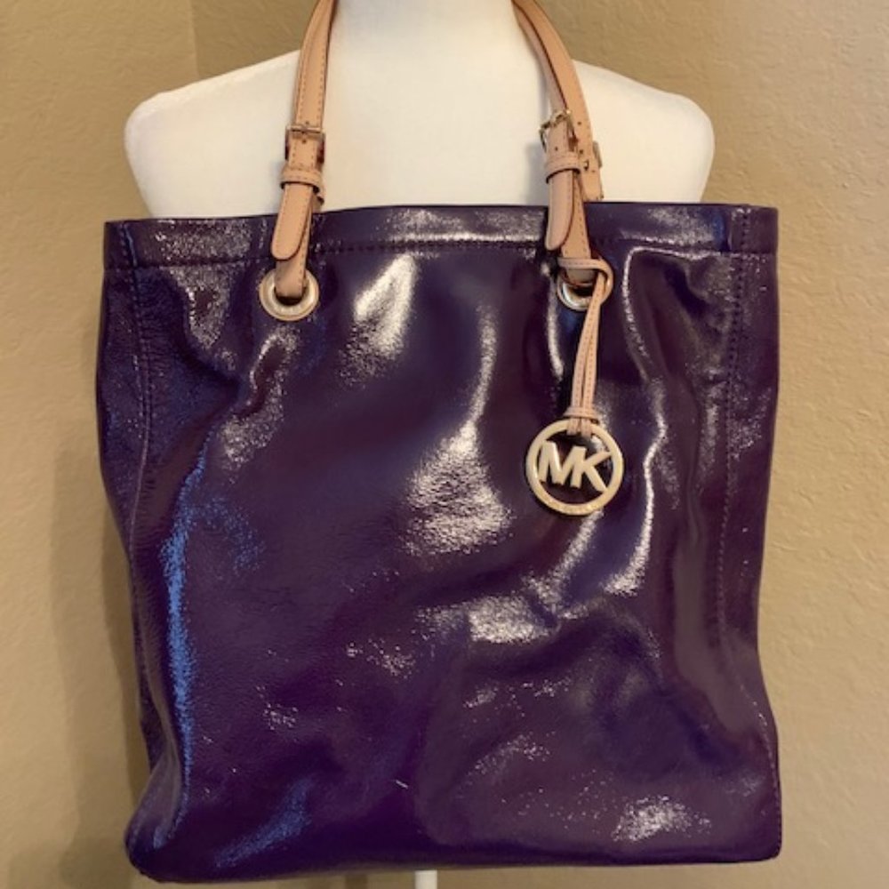 Michael Kors Tote- Used 2-3 times